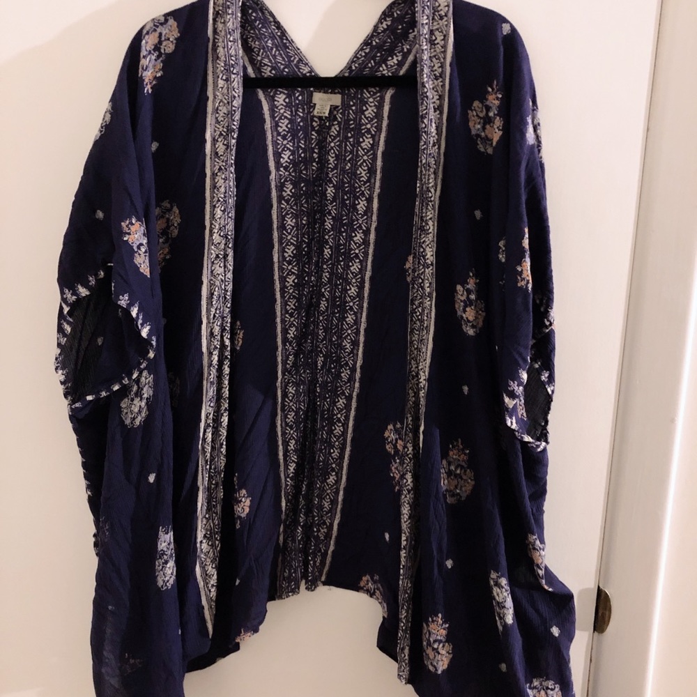 Multi color kimono
